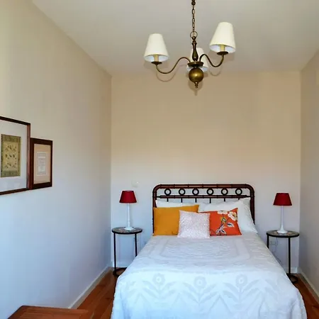 Quinta D'avo Amelia Bed & Breakfast Alquerubim
