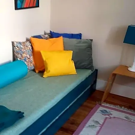 Quinta D'avó Amélia Alojamento de Acomodação e Pequeno-almoço Alquerubim