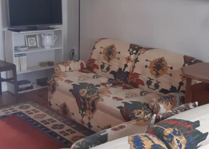 Quinta D'avo Amelia Bed & Breakfast Alquerubim